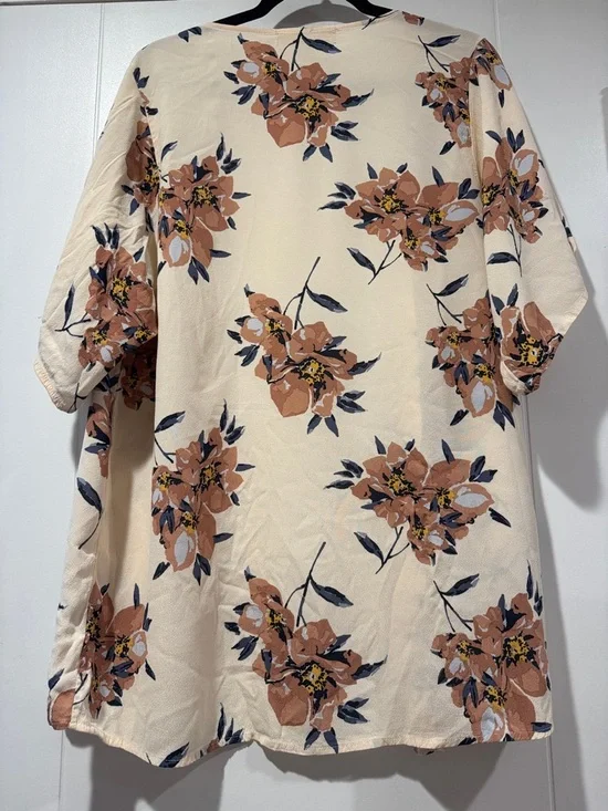 Saltwater LUX Floral Kimono | One Size | EUC - Picture 2 of 6